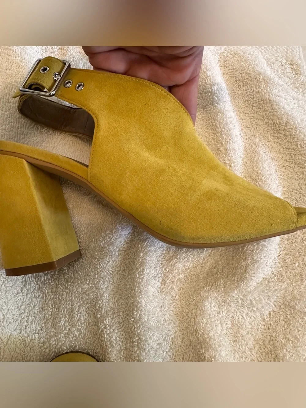Brass Plum (BP) Yellow Suede Block Heel Slingback Sandals 7.5